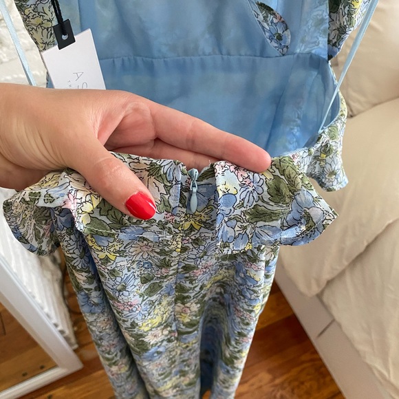 NEW Wildflower Cutout ASTR the Label Dress - Picture 6 of 10